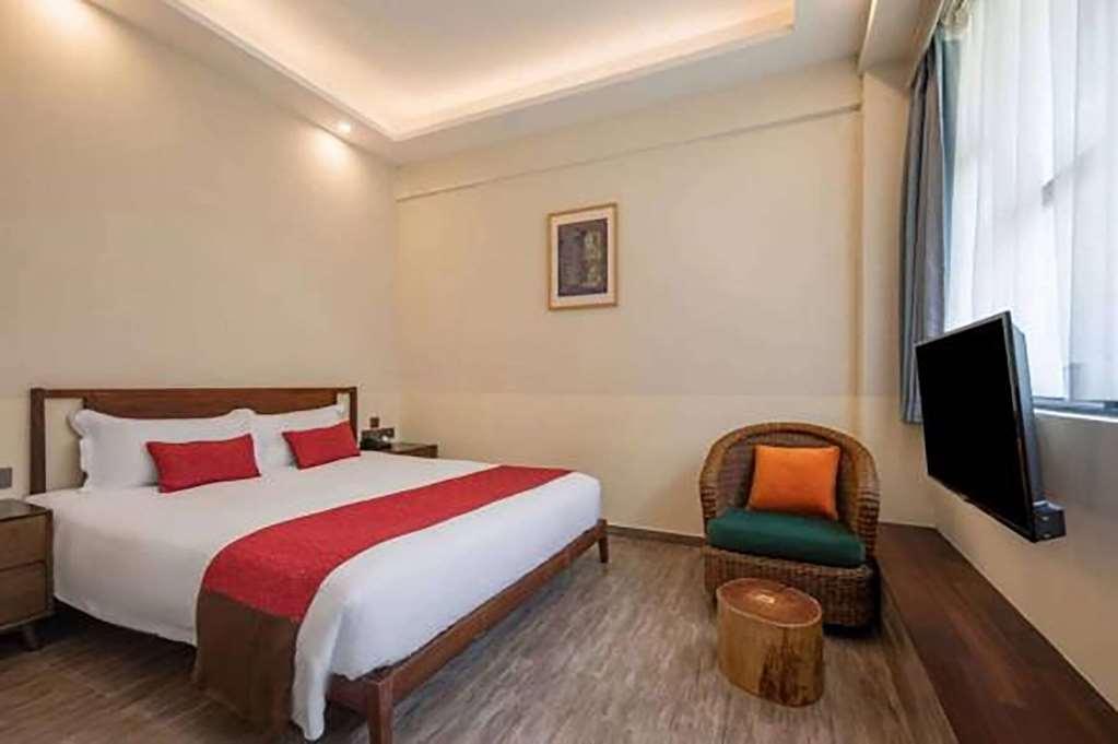 Ramada Encore By Wyndham Shanghai Pudong Airport Room photo